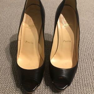 Christian louboutin black leather peep toe pumps